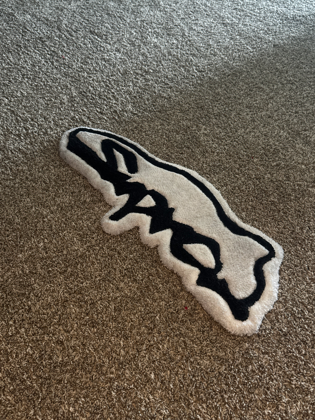 Supra Rug