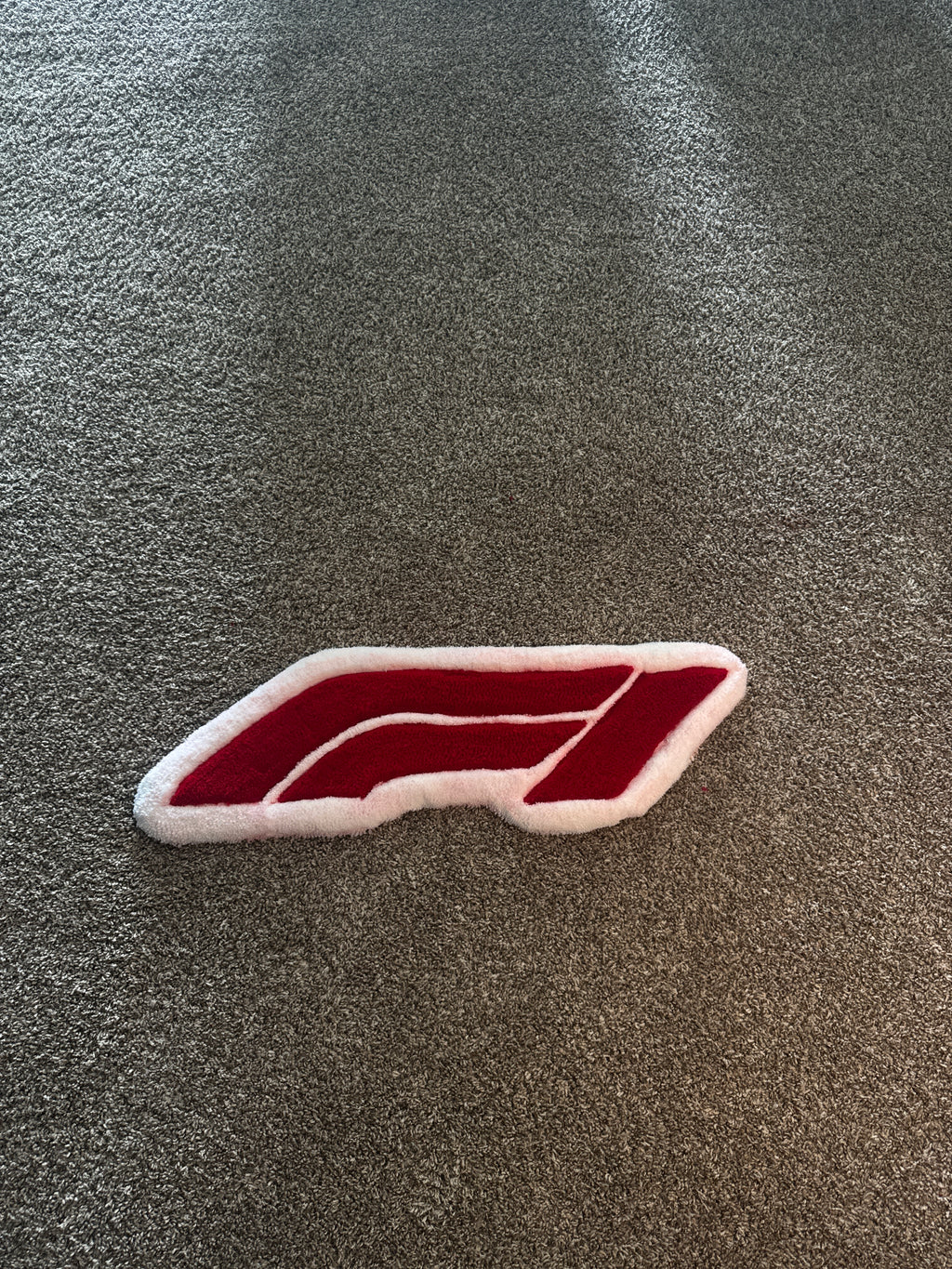 F1 Rug