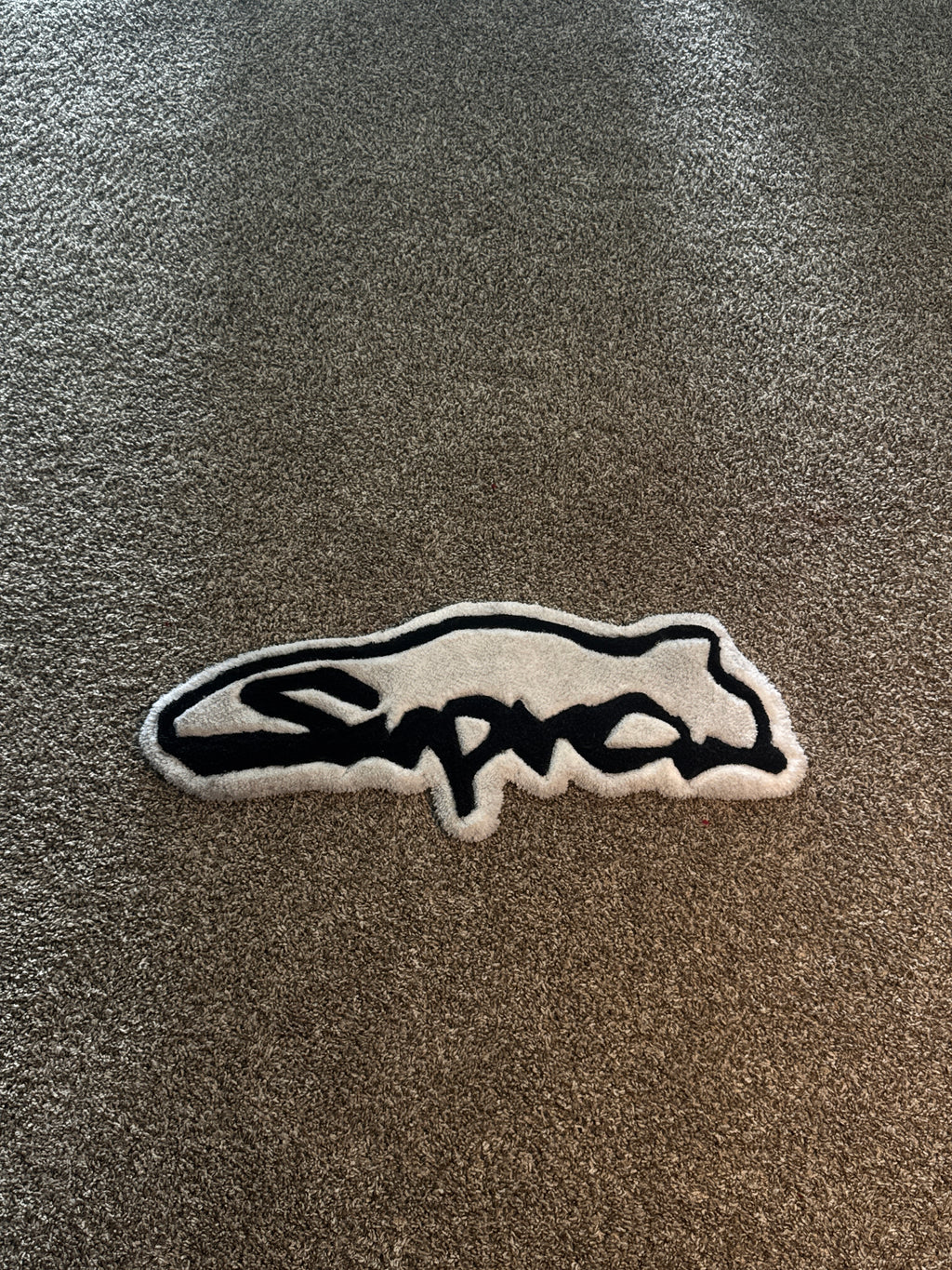 Supra Rug