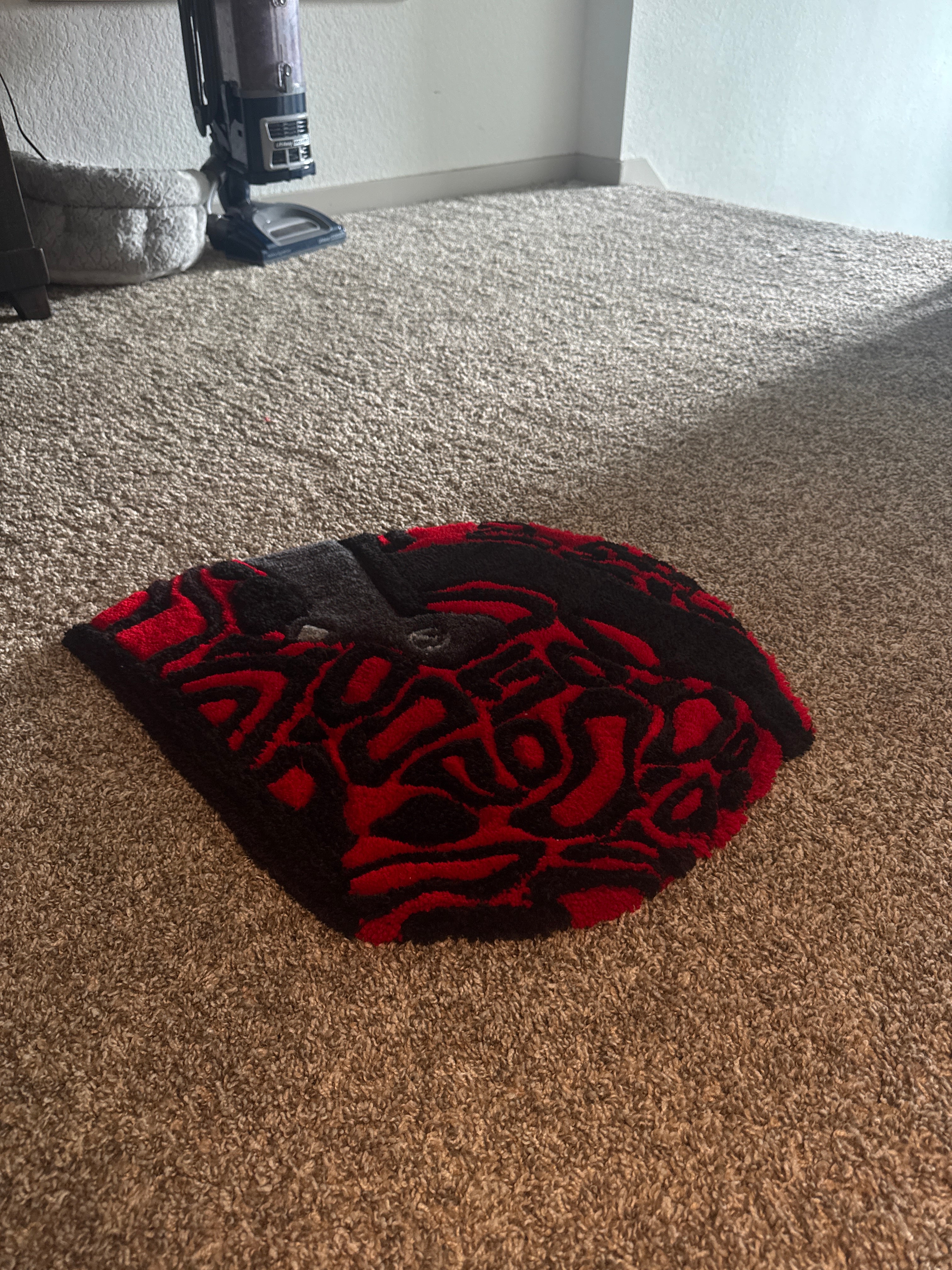 R/B Helmet Rug