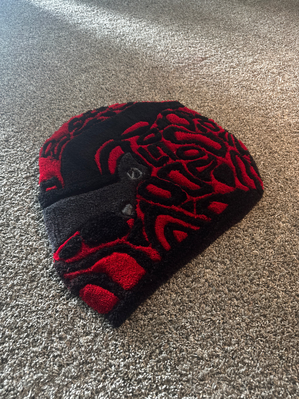 R/B Helmet Rug